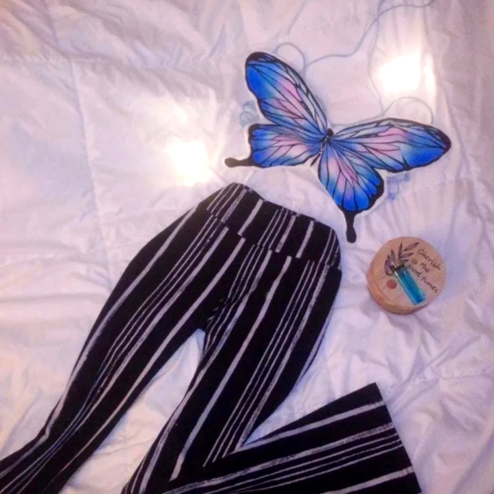 Butterfly top back less adjustable size in perfect condition blue pink summer